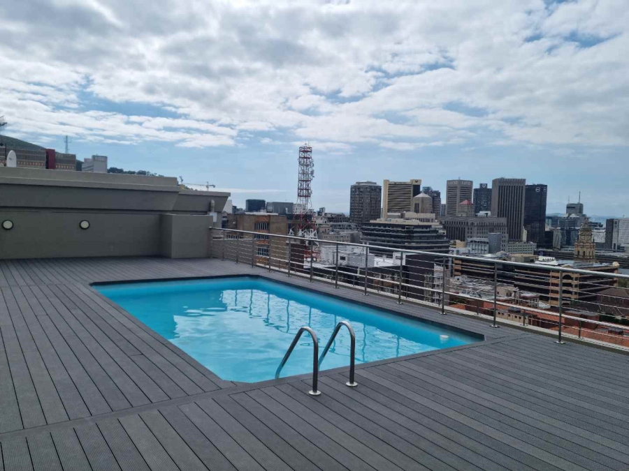 1 Bedroom Property for Sale in Zonnebloem Western Cape